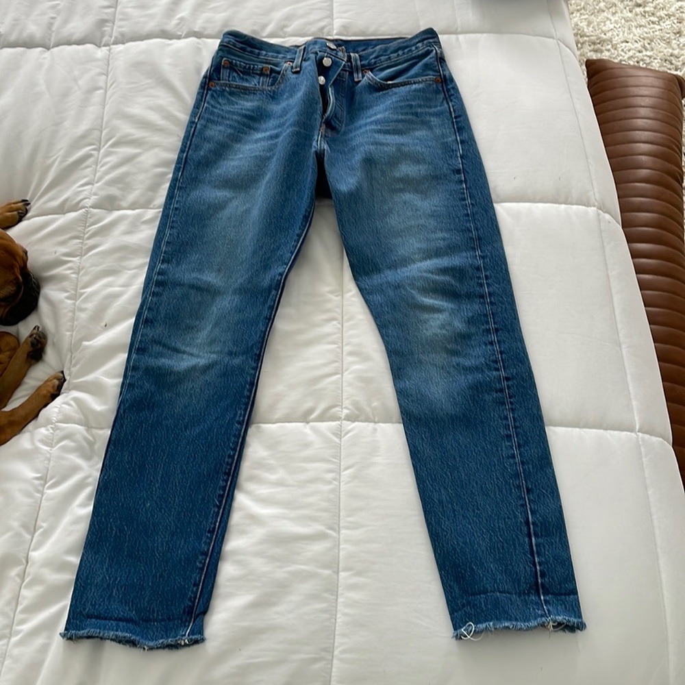Levi’s original 501 skinny jeans. Dark wash.